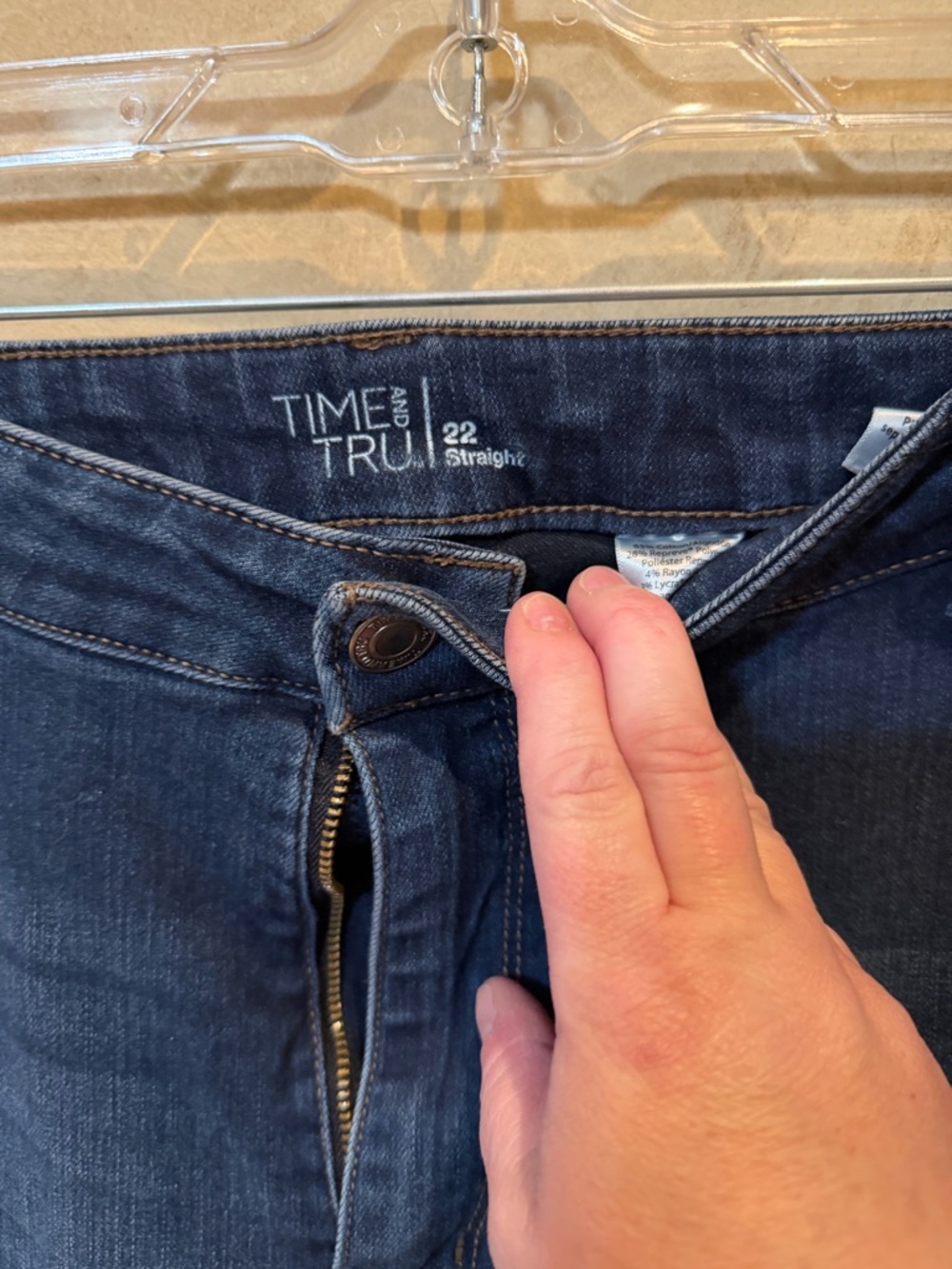 Time and Tru Slim Straight skinny Blue Jeans women’s plus 22 - Picture 3 of 6